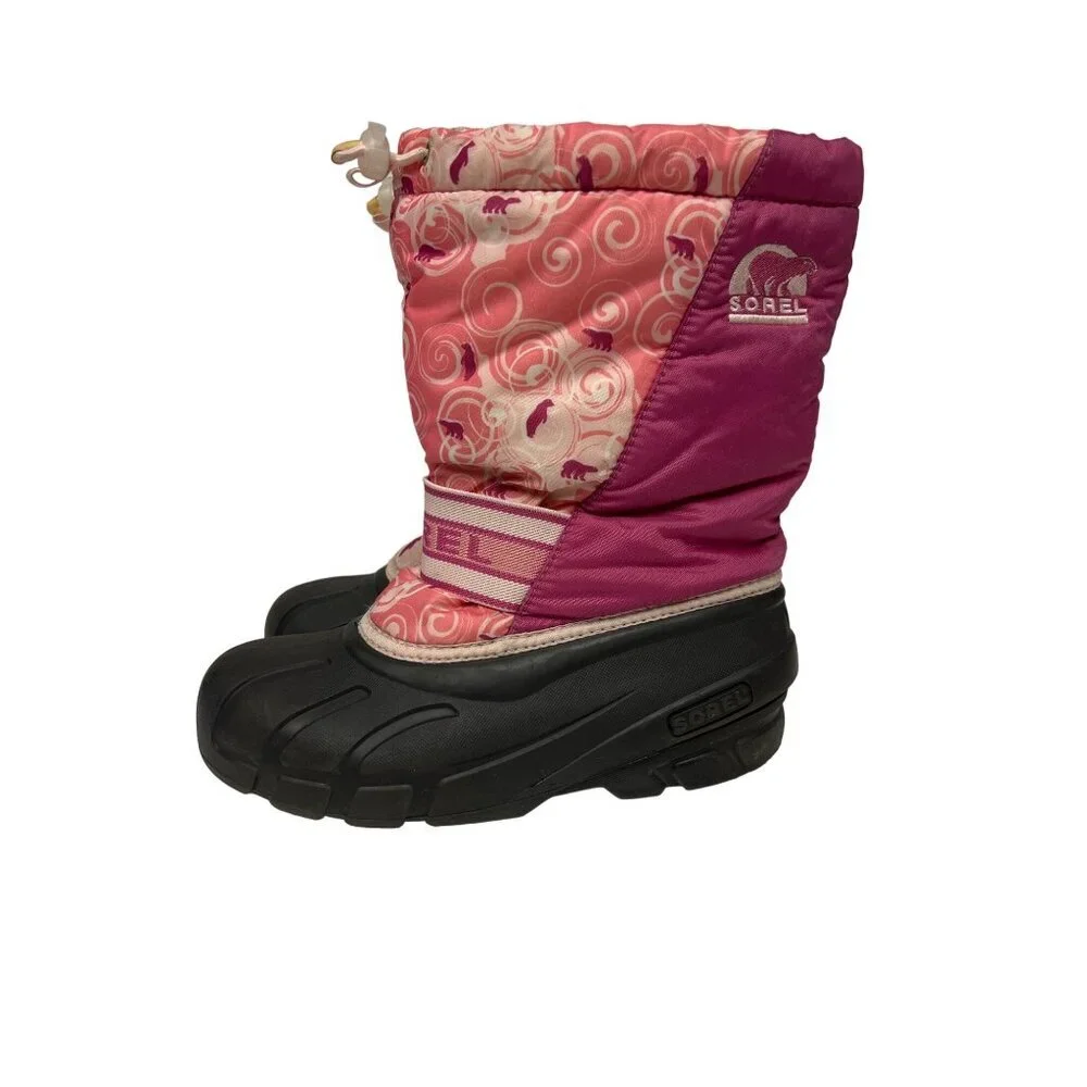 Sorel features drawstring